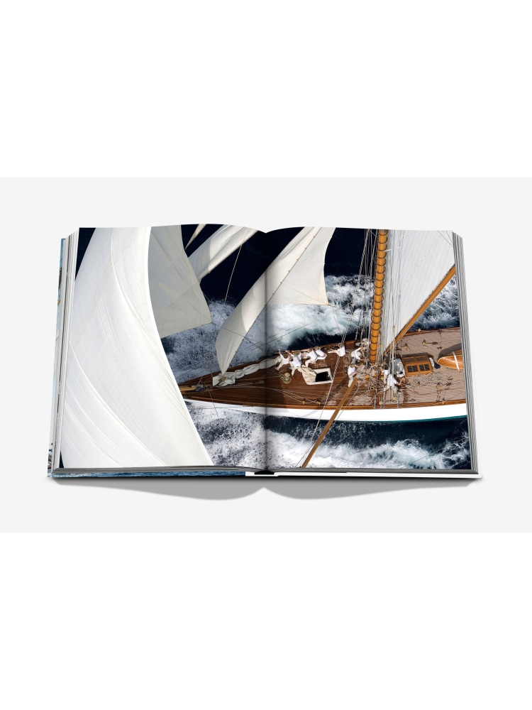 Assouline Saint-Tropez Yachting .